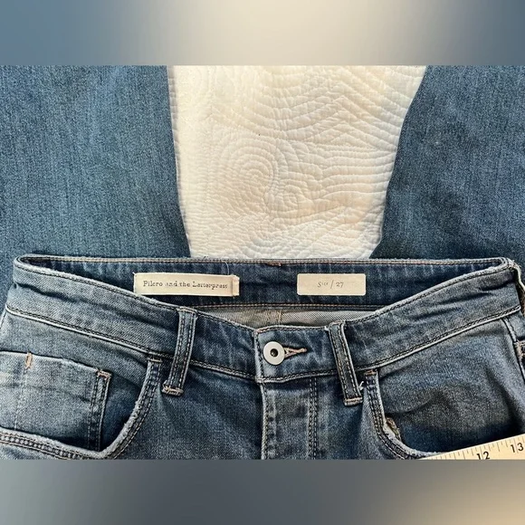 Anthro Pilcro and the Letterpress High-Rise Sequined Flared Jeans - Picture 6 of 9